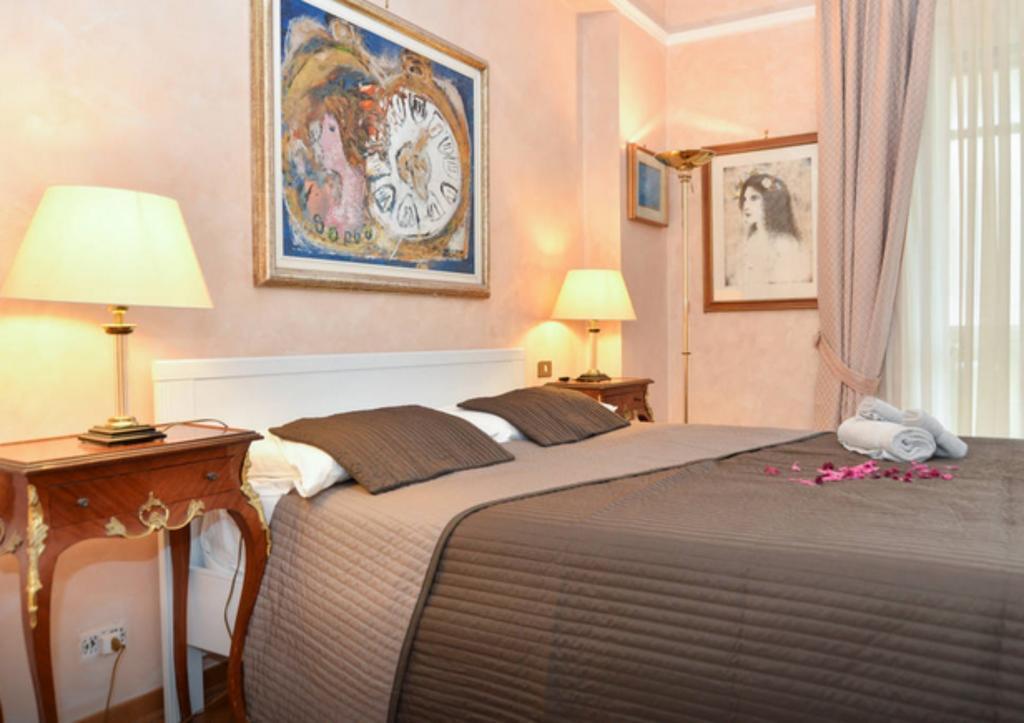 ホテル B＆B クラッシー ローマ 部屋 写真